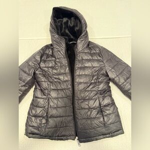 Women's black Puffer Jacket
